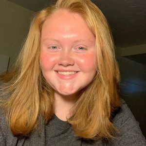 Meet your Posher, Holly